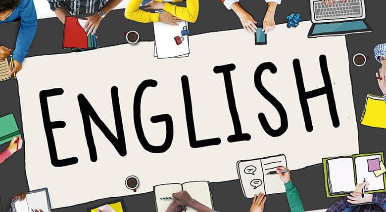 ENGLISH עם איור של תלמידים